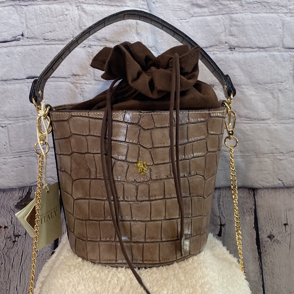 “PRATESI” King Croc Range Italian Calf Leather Bucket Handbag…Small/Medium
